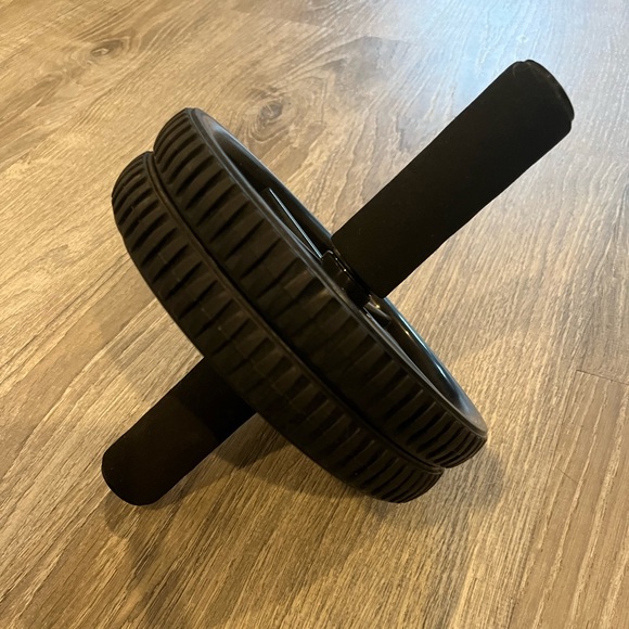 Ab roller - Picture 1 of 1